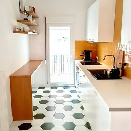 Appartamento Stylish Flat Near Promenade Salonicco