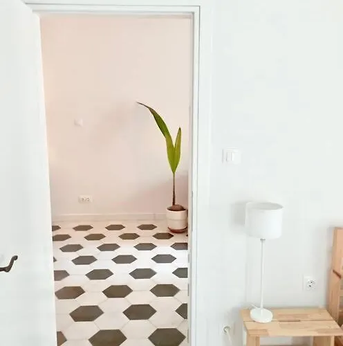 Stylish Flat Near Promenade *